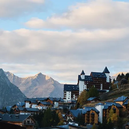 アパート Meijotel